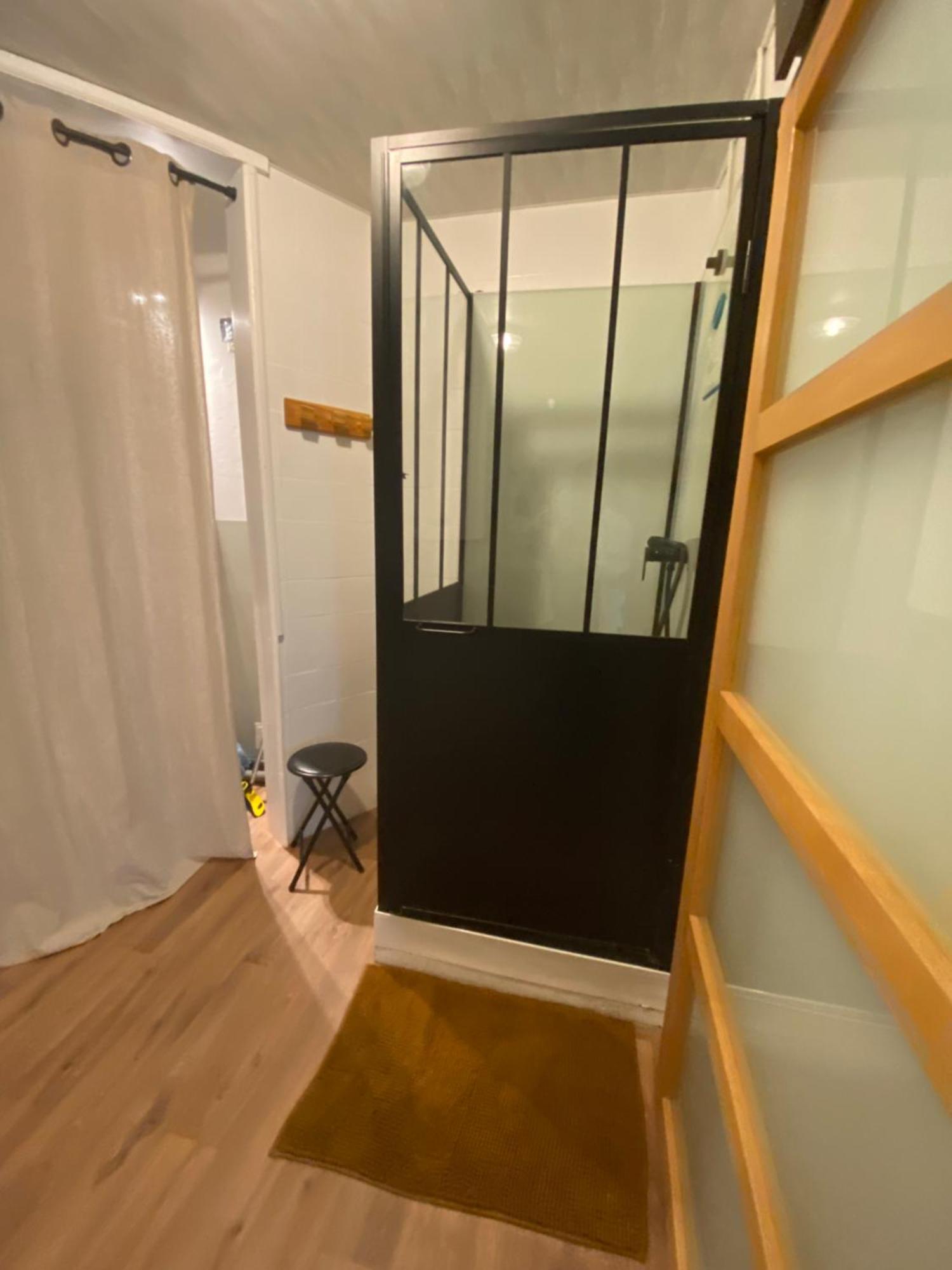 Appartement Proche Des Remparts Et Tous Commerces. Montreuil  Eksteriør bilde